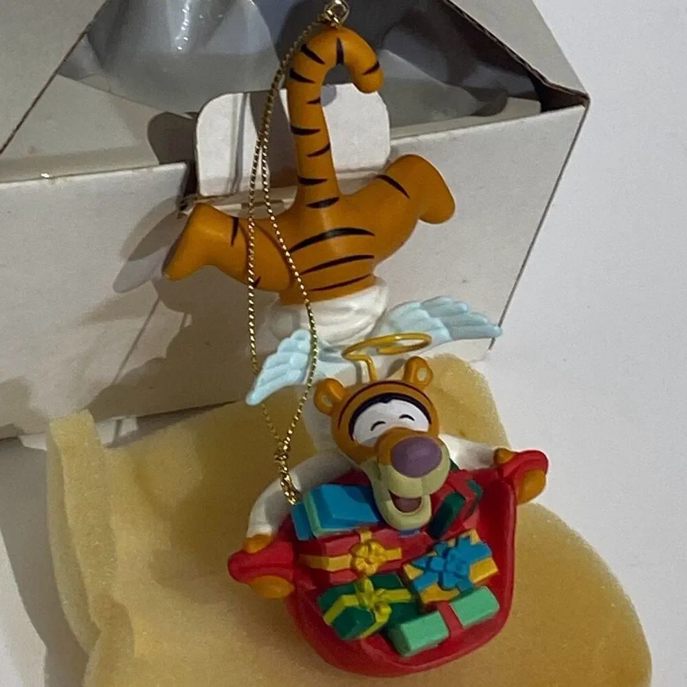 Disney Angel Tigger Gifts Winnie‎ The Pooh Holiday Collectible Hanging Ornament